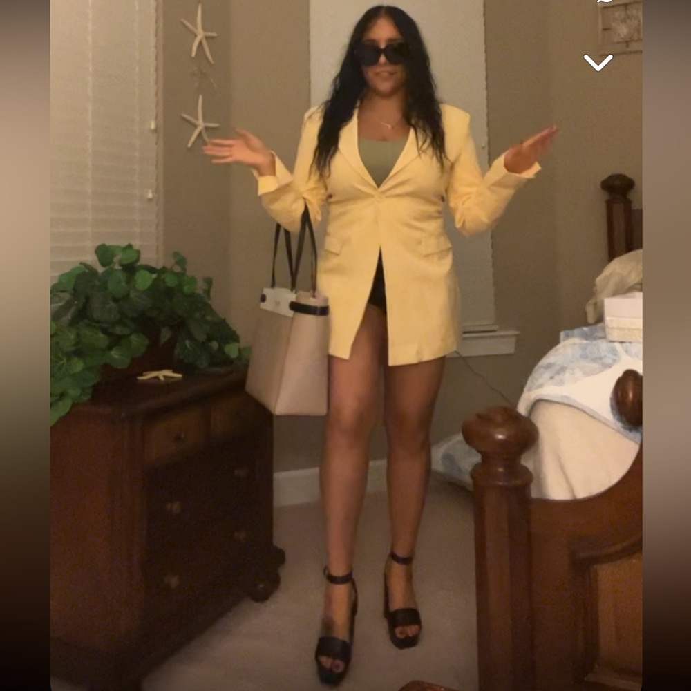 Yellow Saks Fifth business jacket with cut out back with ties